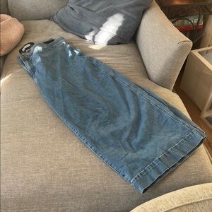 Denim high rise wide leg jeans. See last pic!